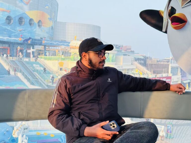 PrimeLink team member on a city trip in China